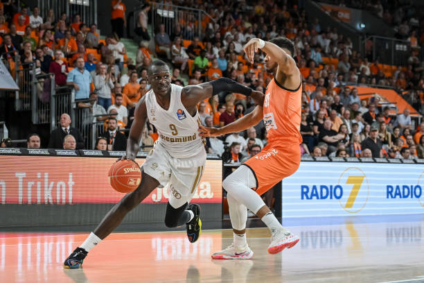 穆里尼奥本 穆里尼奥本