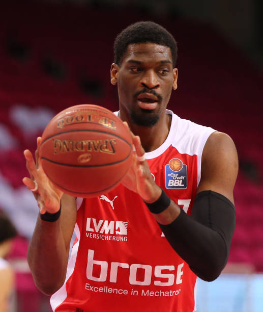 在用人荒的 在用人荒的